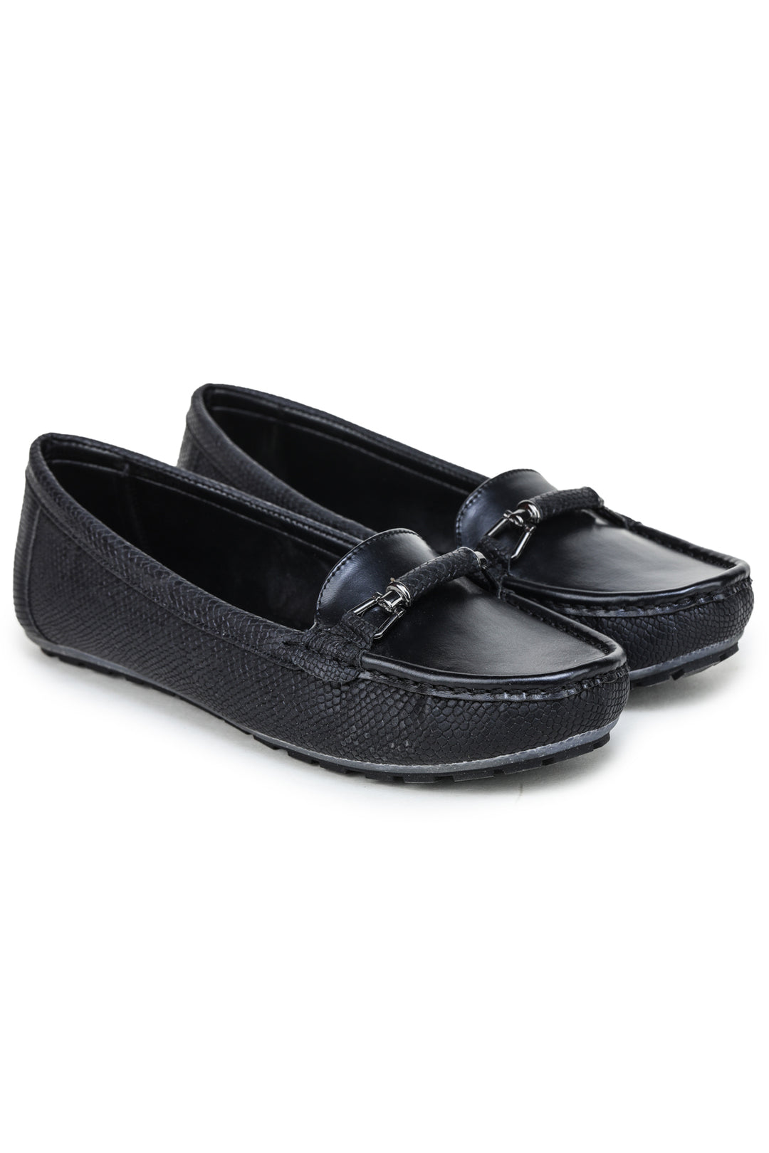 Shezone Women Black Loafers