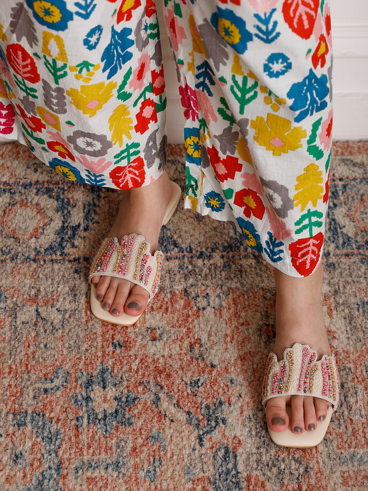 Shezone Cream Women Flats