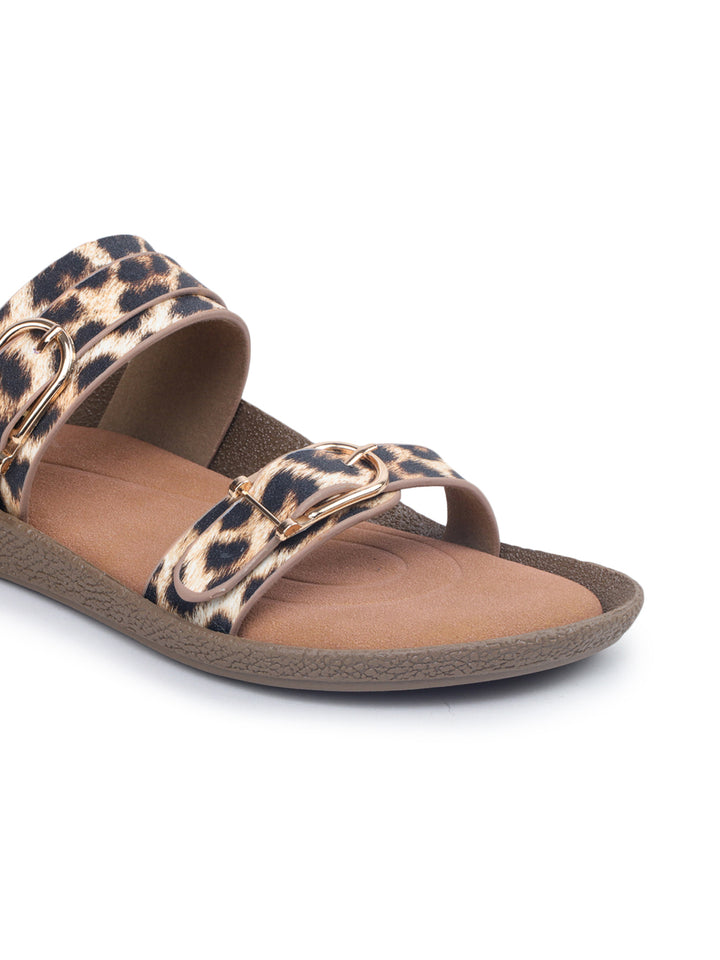 Shezone Cream Women Flats