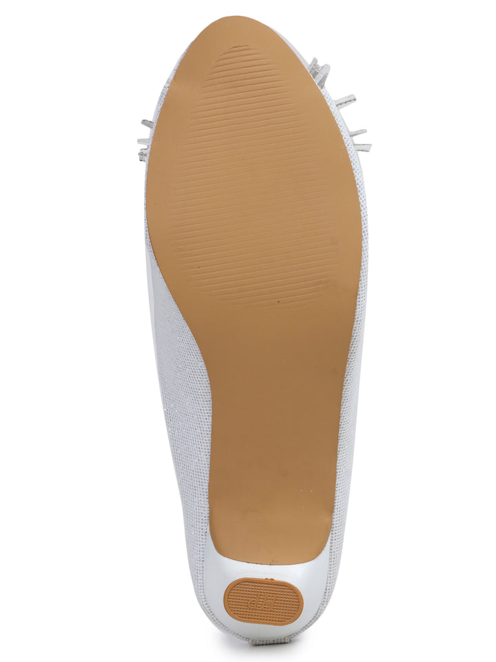Shezone White Women Heels