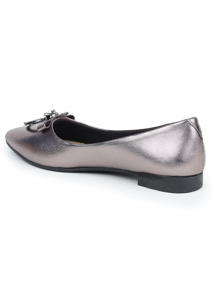 Shezone Grey Women Flats