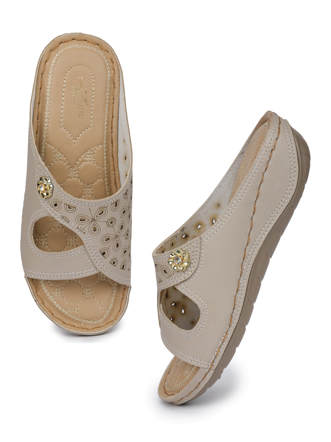 Shezone Cream Women Flats