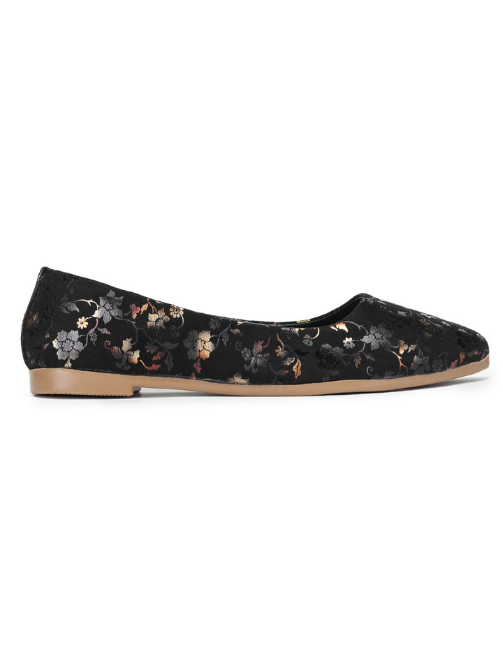 Shezone Women Black Flats