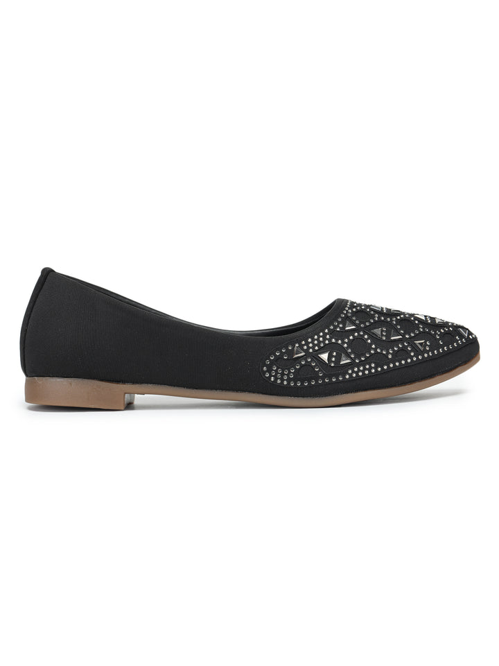 Shezone Women Black Flats