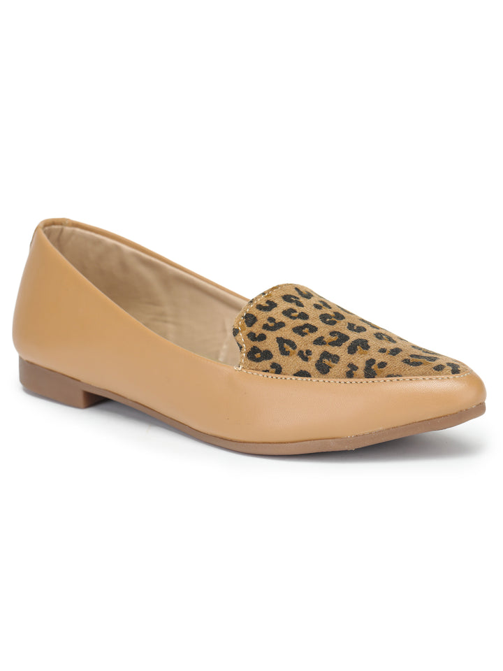 Shezone Women Beige Flats
