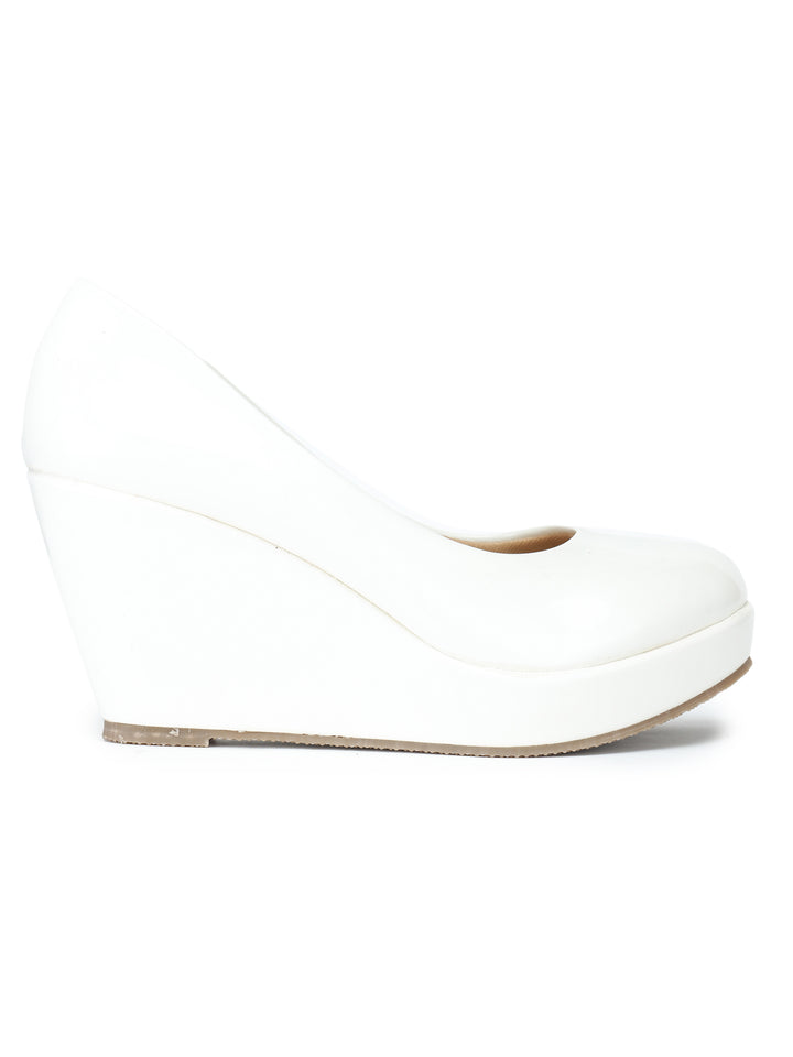 Shezone Women White Heels