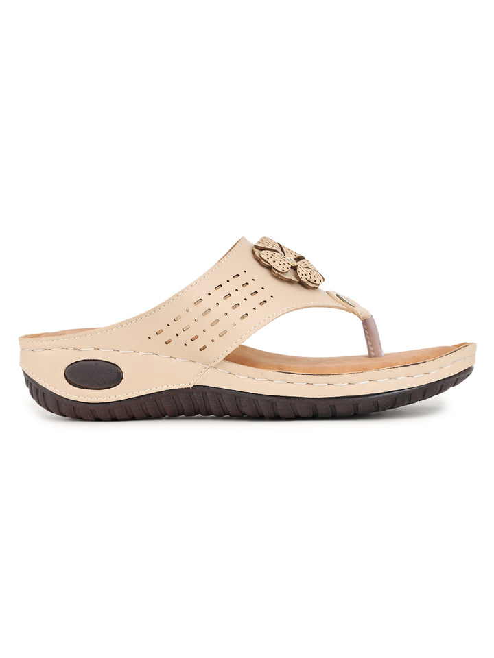 Shezone Cream Women Flats