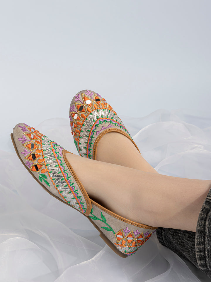 Shezone Grey Women Flats